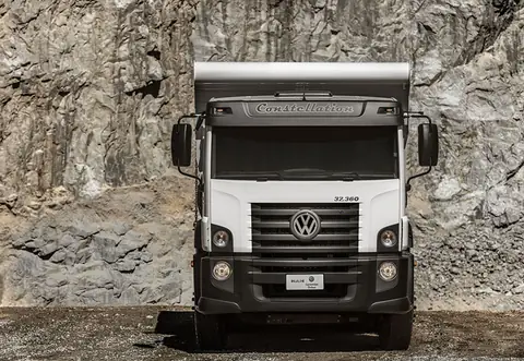 Constellation 32.360 VTronic: foto exterior 1
