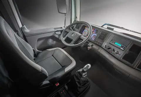 Constellation 32.360 VTronic: foto interior 6